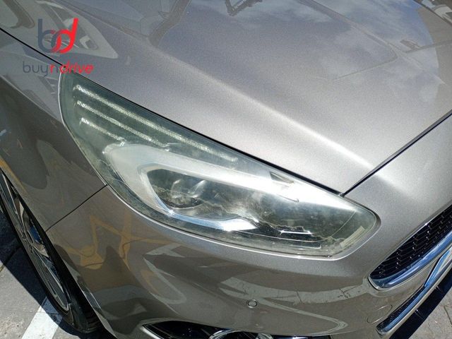 Ford S-MAX 2.0 TDCi 150cv PowerShift Titanium