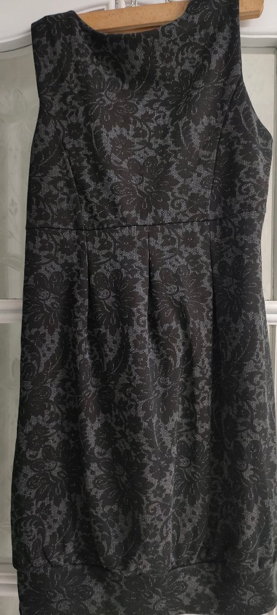 Vestido negro c/tirantes - elegante