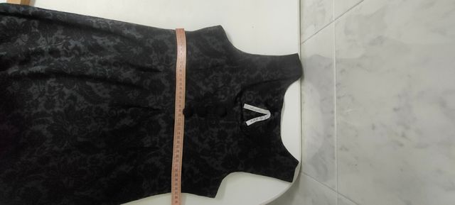 Vestido negro c/tirantes - elegante