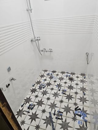 Baño reformado moderno