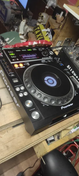 2 X Pioneer CDJ-850 plateado vinilado negro