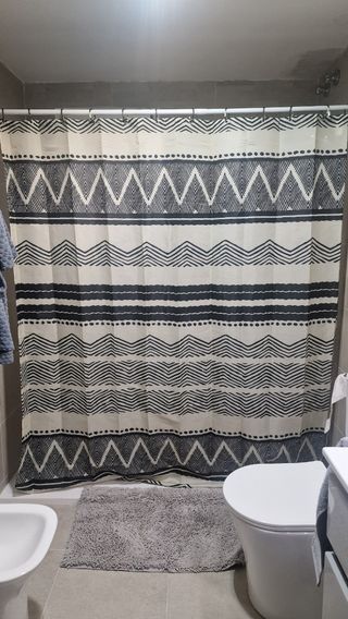 Barra extensible, cortina baño y gancho