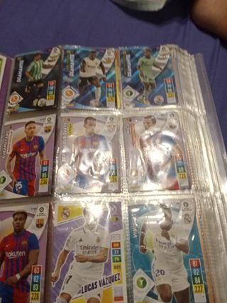 Álbum Adrenalyn XL 2023-24 LaLiga álbum lleno