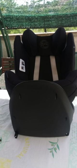 Silla coche Cybex máxima seguridad. Cómo nueva.