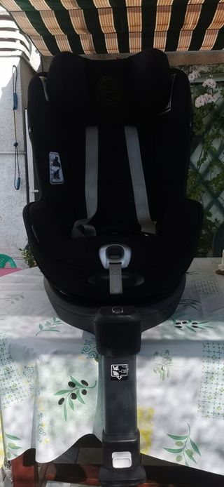 Silla coche Cybex máxima seguridad. Cómo nueva.