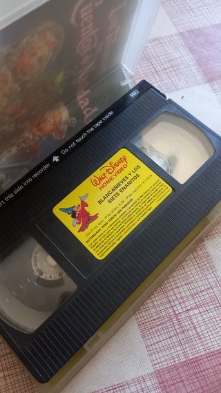 Película Blanca Nieves y 7 Enanitos Original VHS