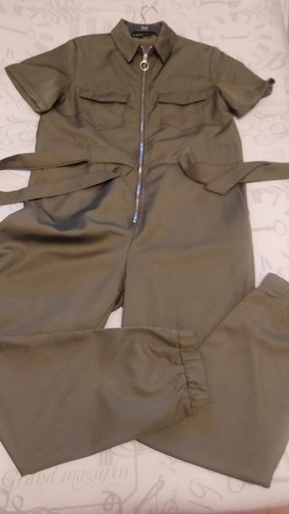 Mono verde oliva - Zara