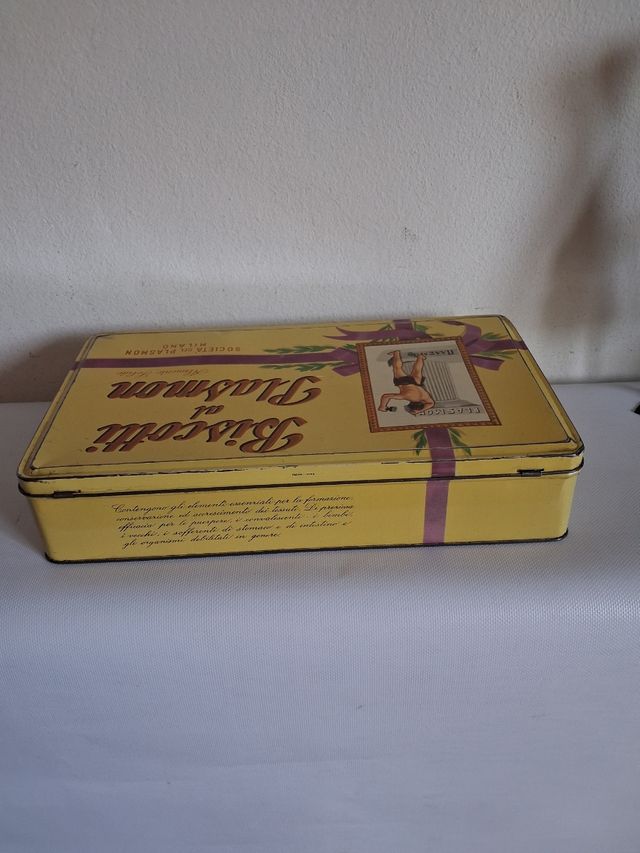 Biscotti Plasmon latta anni '50