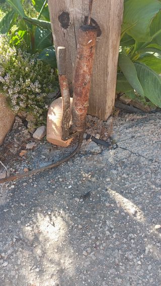 Bomba engrase antigua