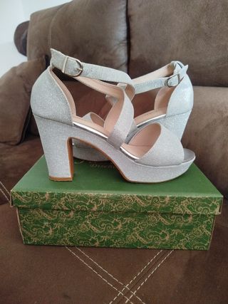 Zapatos plata ceremonia