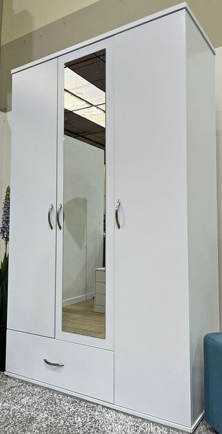 ARMARIO 3 PUERTAS CON ESPEJO