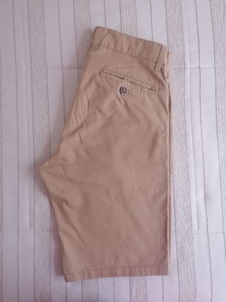 Pantalón corto chino beige