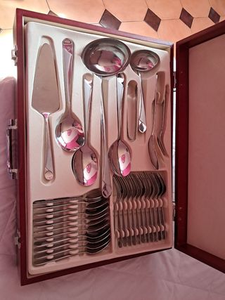 Posate Bavaria 70pz - Valigia legno