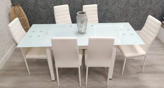 MESA EXTENSIBLE + 6 SILLAS