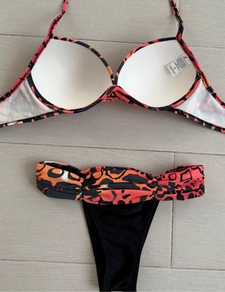 Bikini Brasileño Rojo y Negro