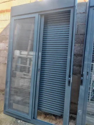 2 Balconeras antarcita