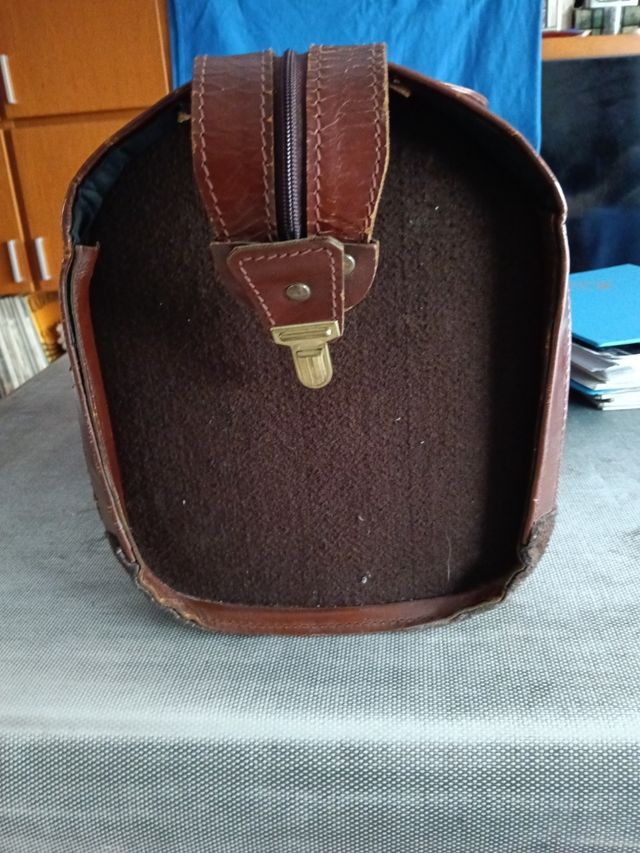 Borsa da viaggio vintage marrone.