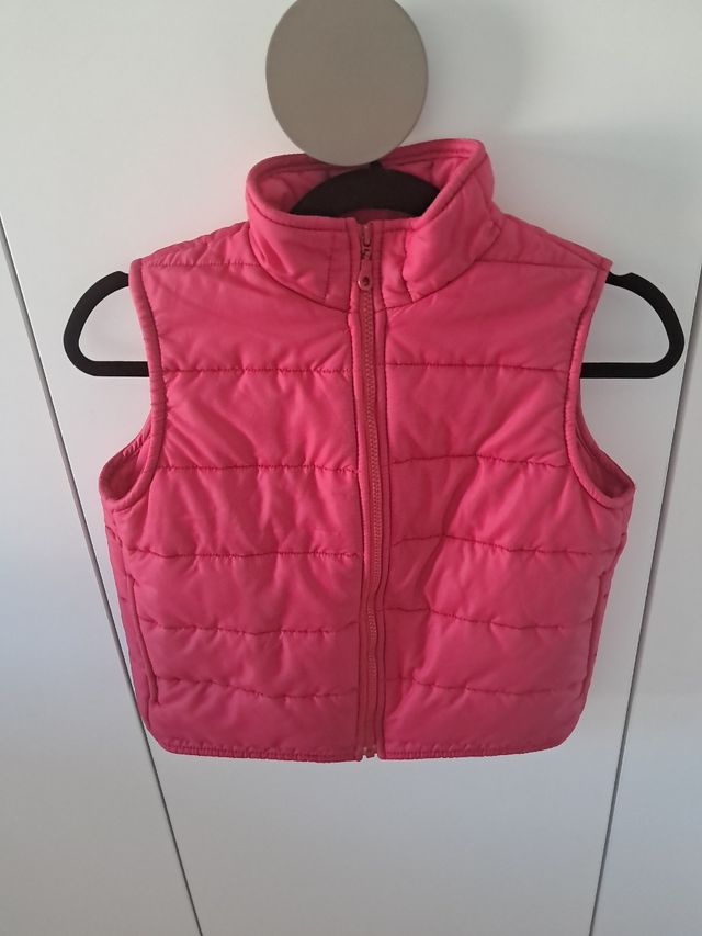Chaleco acolchado rosa fucsia para niña