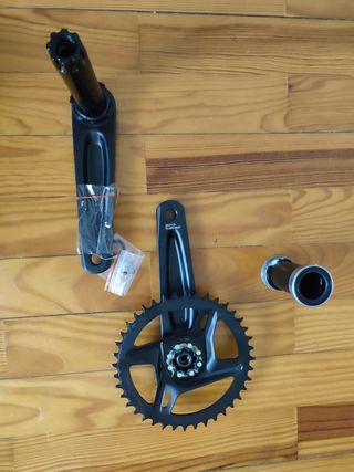 Plato y bielas nuevas SRAM Apex 40Tx1