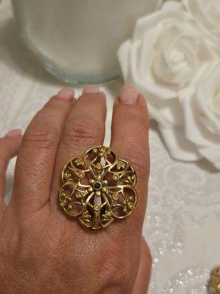 Pendientes clips. Vintage, dorados.