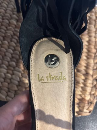 Sandalias tacón La Strada negras