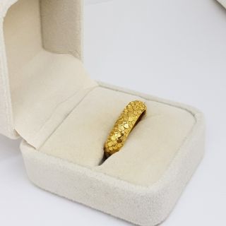 Alianza oro 18k | Alianza escamada