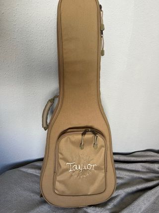 Taylor BT1e - Guitarra electro Acústica