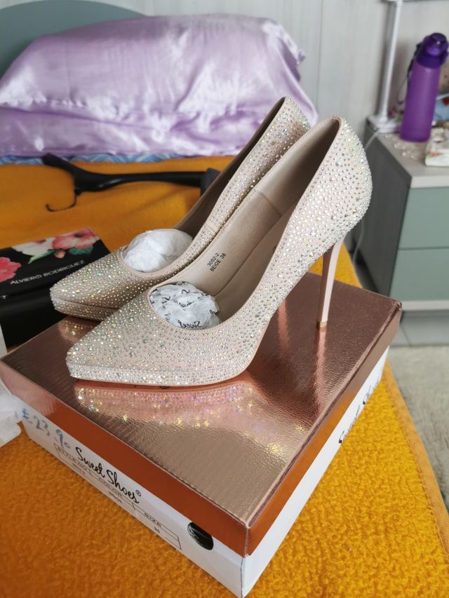 Tacchi Sweet Shoes beige n.36