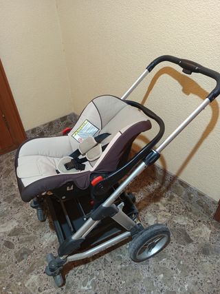Carrito bebé marrón
