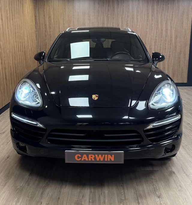 Porsche Cayenne 2011