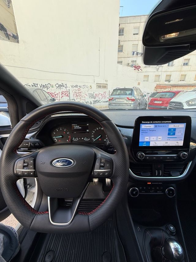 ¡OPORTUNIDAD! Ford Fiesta ST- Line 2023. 40000KM