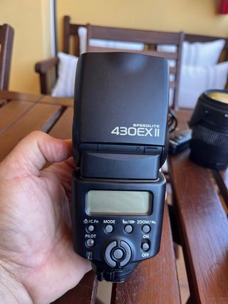 Cámara Canon EOS 550D + objetivos