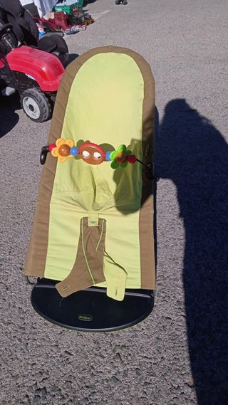 Silla mecedora bebé Babybjörn