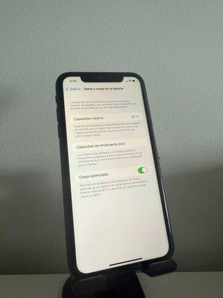iPhone 11 Negro 128GB - Impecable