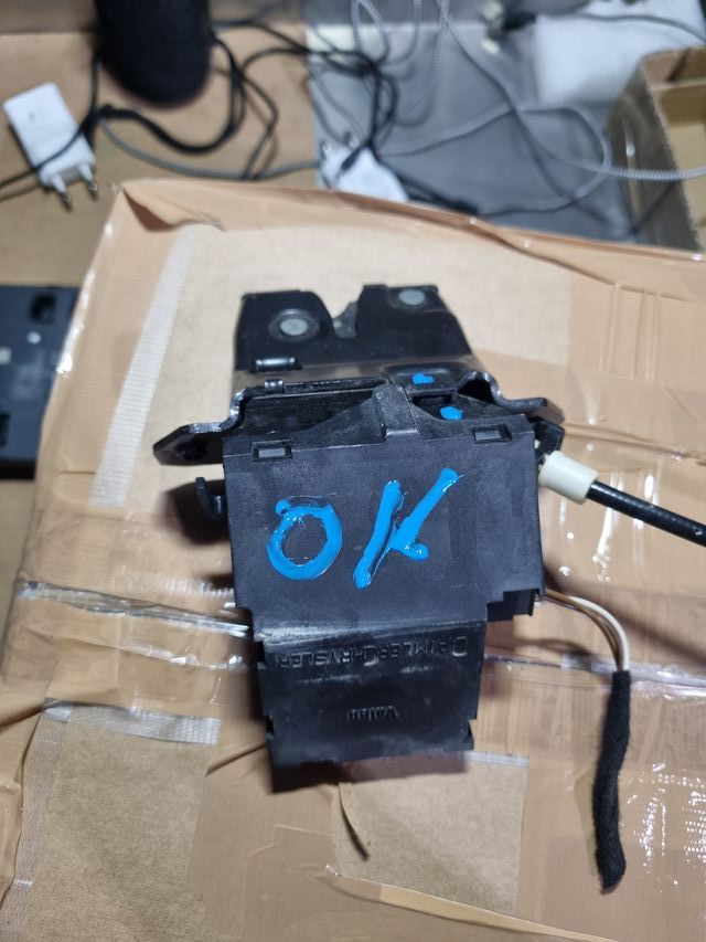 Cerradura maletero de Mercedes
