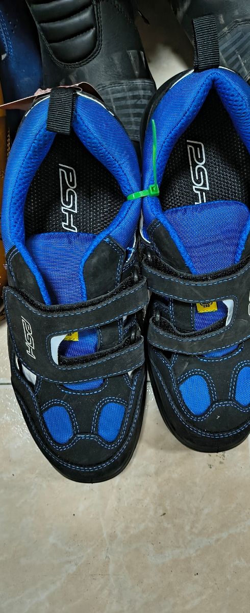 Zapatos seguridad ASH - negros