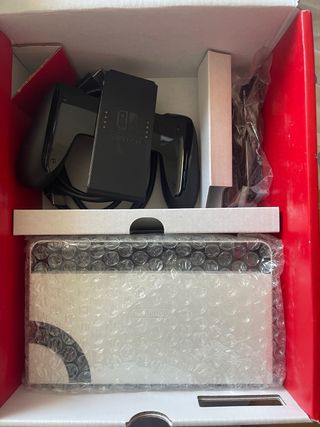 Nintendo Switch OLED Bianca