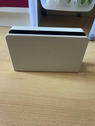 Nintendo Switch OLED Bianca
