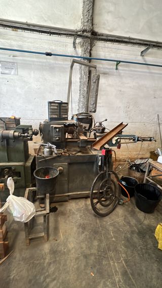lote de Máquinas Perforadoras Industriales