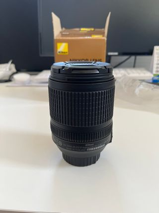 Objetivo Nikon AF-S DX NIKKOR 18-140mm