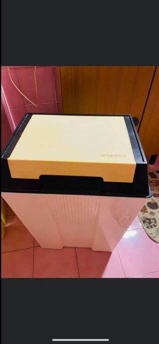 Cesto biancheria plastica beige-bianco