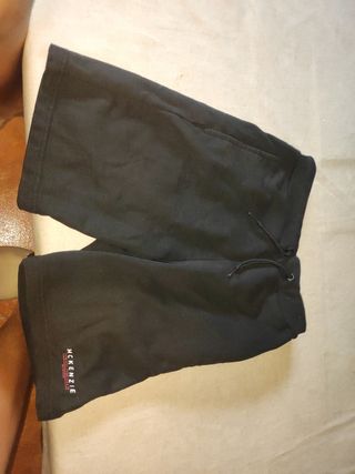 Shorts negros Mckenzie talla 12-13 años