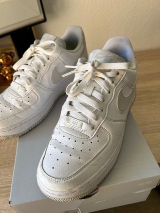 Nike Air Force 1 Blancas - Talla 39