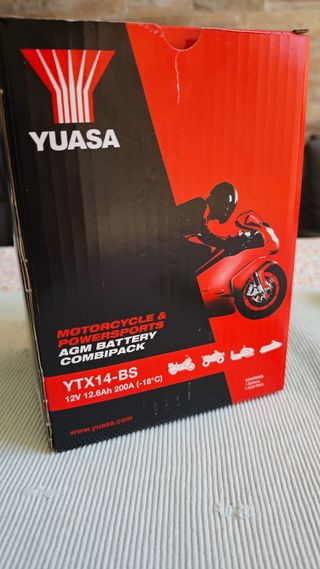 Batería moto Yuasa YTX14-BS