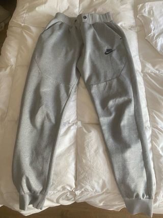Pantalones Nike grises talla S