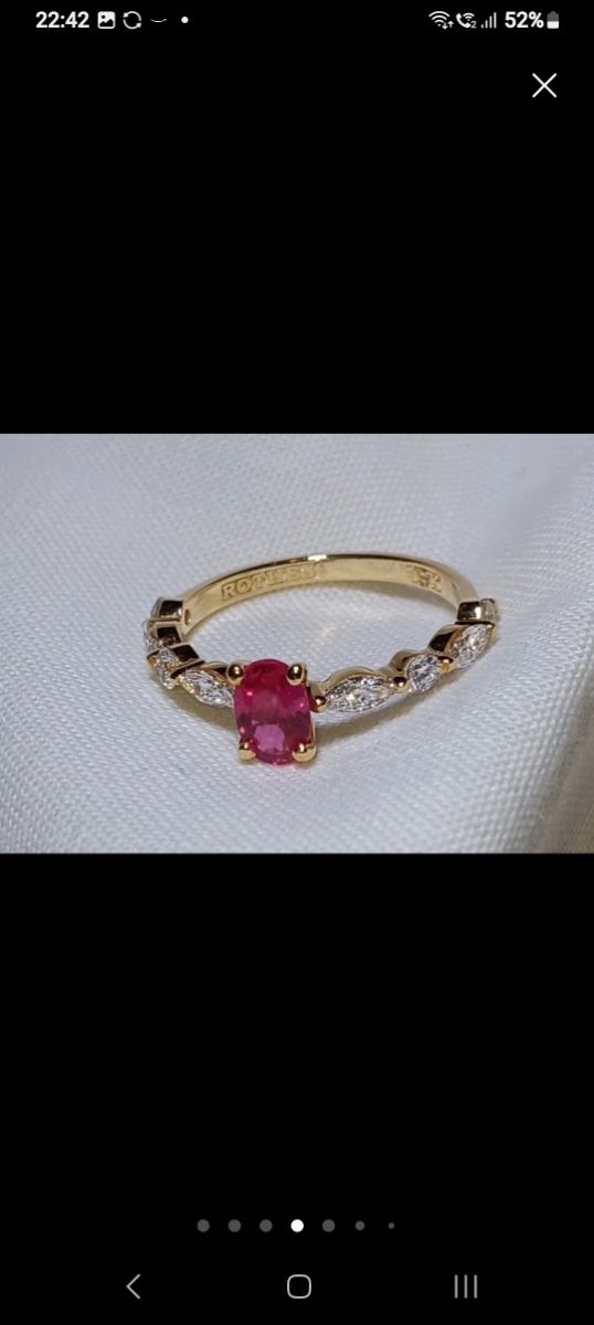 Anillo oro rubí y diamantes