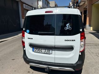 Dacia Dokker furgoneta distribucion recien hecha 