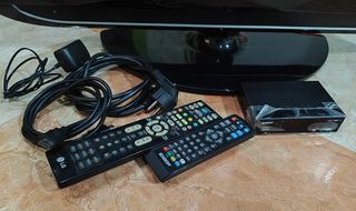 TV LG + descodificador TDT + soporte para pared