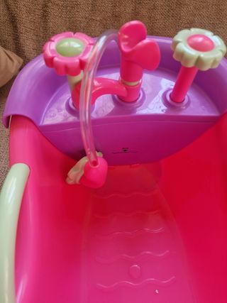 Cuna, trona y bañera Nenuco