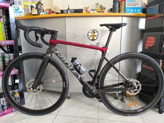 Bicicleta Carretera Ridley FALCN DI2 105 2025